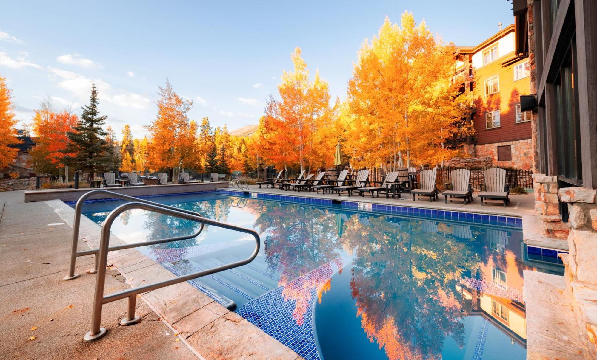 NEW! Ski-In Ski-Out Breck Condo Amenities Parking 1BR sleeps 4 Breckenridge Exterior foto