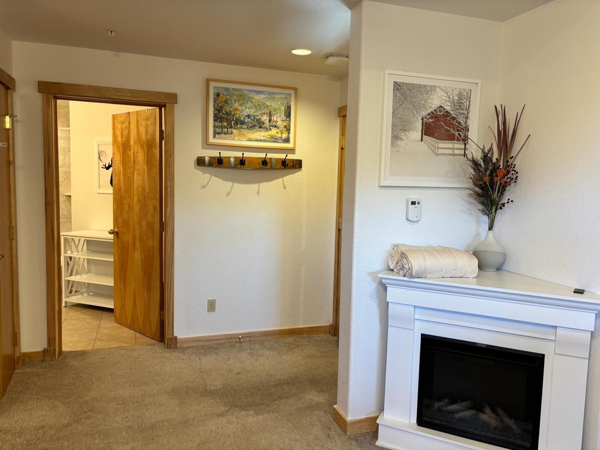 NEW! Ski-In Ski-Out Breck Condo Amenities Parking 1BR sleeps 4 Breckenridge Exterior foto